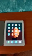 Apple iPad 2 ����