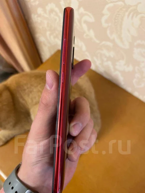 Xiaomi Mi 9T. �/�, �������, 3G, 4G LTE, Dual-SIM, NFC ����