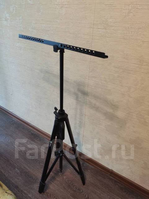Мольберт-тренога, телескопический, складной - Канцелярия во Владивостоке