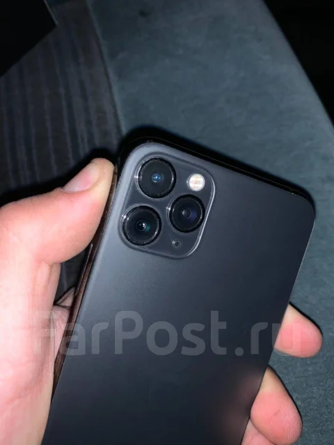 Apple iPhone 11 Pro Max. �/�, �����, 3G, 4G LTE, 5G, Dual-SIM ����
