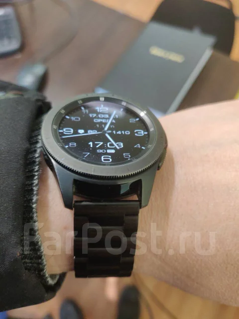 Samsung Galaxy Watch. GPS, NFC, IP68 ����