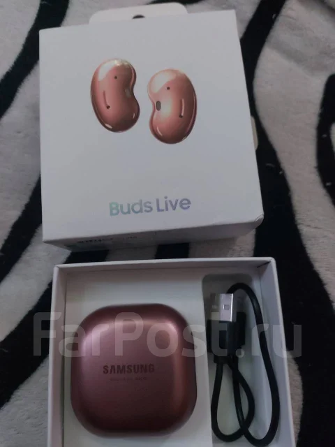 Samsung Galaxy Buds Live ����