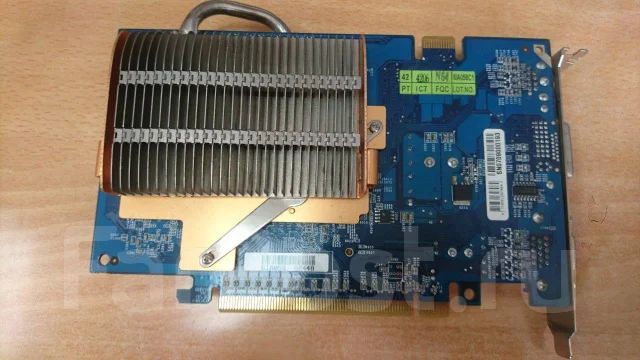 GeForce 7600 GT ����