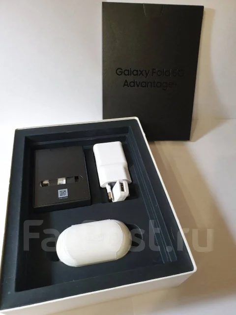 Samsung Galaxy Fold. �/�, ���������, 5G ����