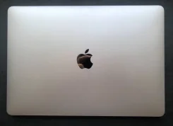 Apple MacBook Pro 13. 13.3", 1,4����, ��� 8 ��, ���� 256��� ����