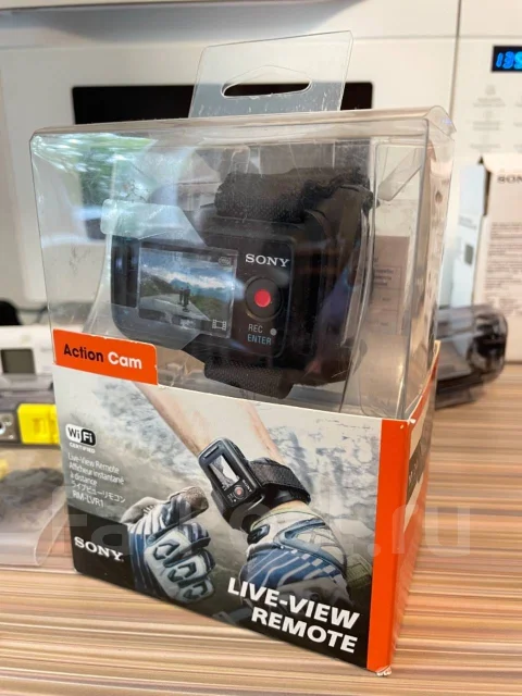 Sony HDR-AS100V Kit. 10 - 14.9 ��, � ���������� ����