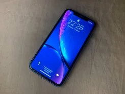 Apple iPhone Xr. �/�, 64 ��, �����, 3G, 4G LTE, ����������, NFC ����