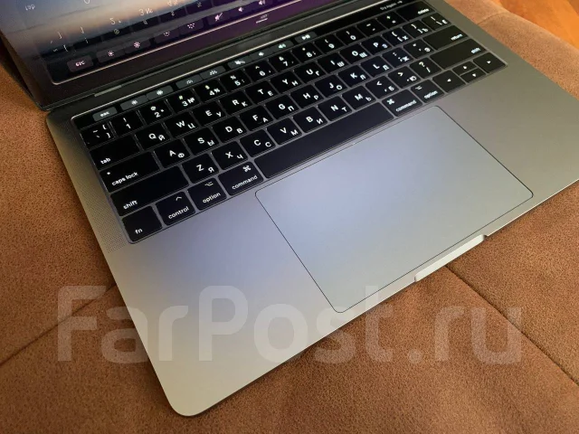 Apple MacBook Pro 13 2017 Mid. 13", 3,1����, ��� 8 ��, ���� 512���, WiFi: 1, Bluetooth: 1 ����