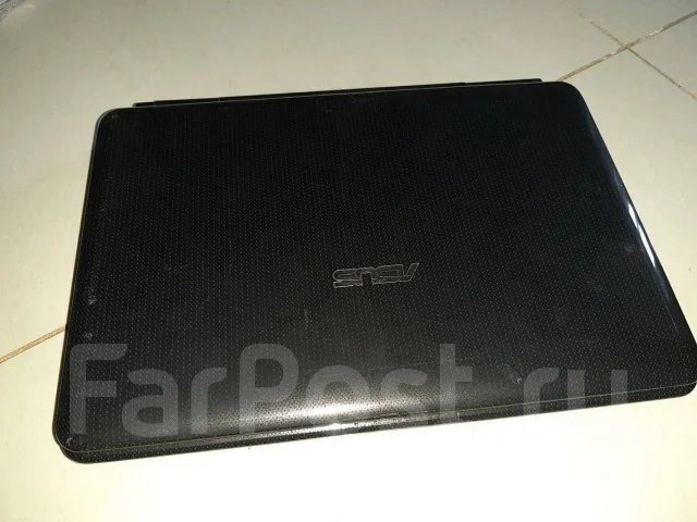 Asus K40. 14", 1 666����, ��� 256 �� � ������, ���� 1���, WiFi: 1, Bluetooth: 1, ����������� �� 1��. ����