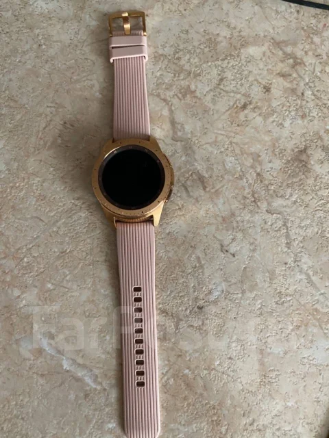 Samsung Galaxy Watch. GPS, NFC, IP68 ����