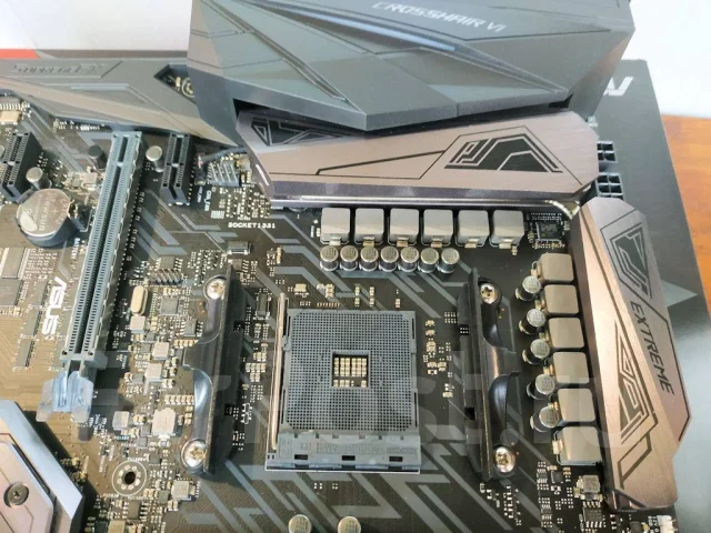 AMD X370 ����