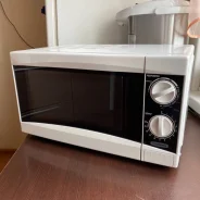 ����� ����