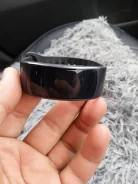 Samsung Galaxy Gear Fit2 ����