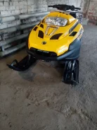 BRP Ski-Doo Skandic SWT ����