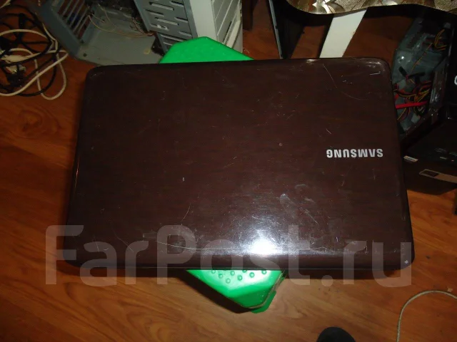 Samsung R540. 15", WiFi: 1, Bluetooth: 1 ����