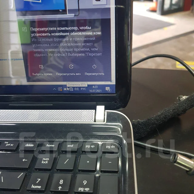 HP Pavilion dv6. 15.6", 2,1����, ��� 4 ��, ���� 320���, WiFi: 1, Bluetooth: 1, ����������� �� 2��. ����