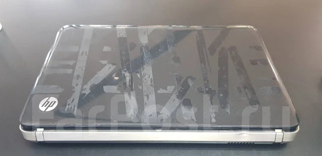 HP Pavilion dv6. 15.6", 2,1����, ��� 4 ��, ���� 320���, WiFi: 1, Bluetooth: 1, ����������� �� 2��. ����