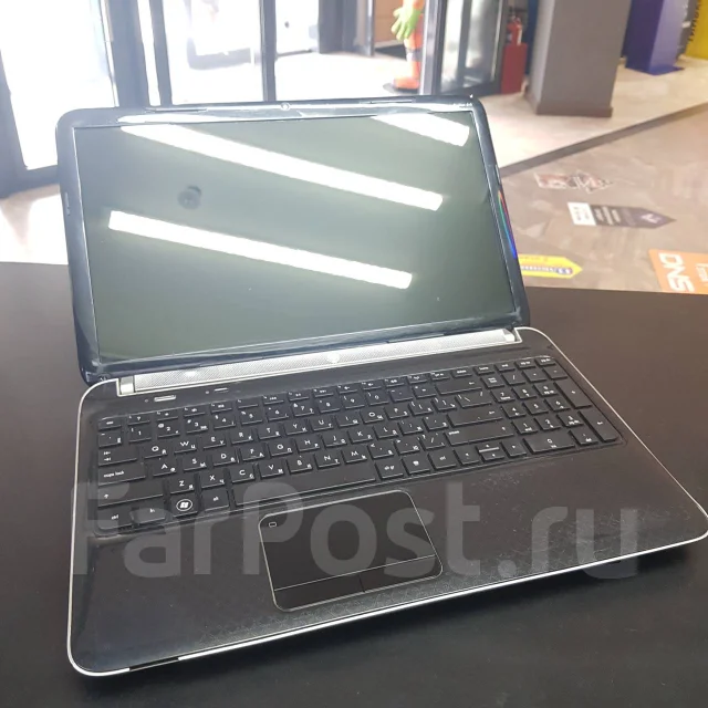 HP Pavilion dv6. 15.6", 2,1����, ��� 4 ��, ���� 320���, WiFi: 1, Bluetooth: 1, ����������� �� 2��. ����