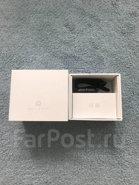 Amazfit. GPS, IP67, IP68 ����