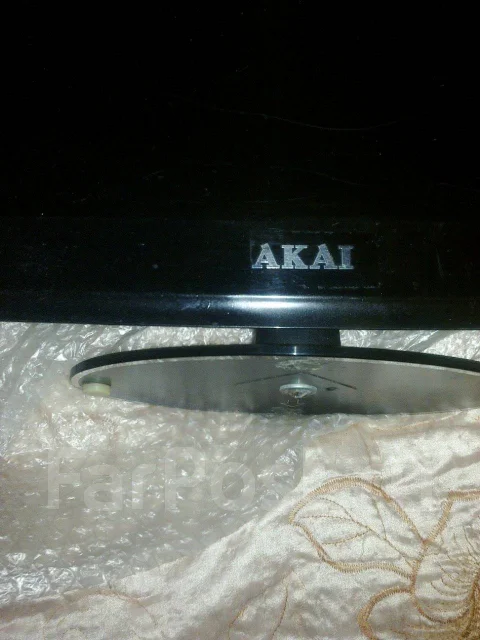 Akai. LCD (��) ����