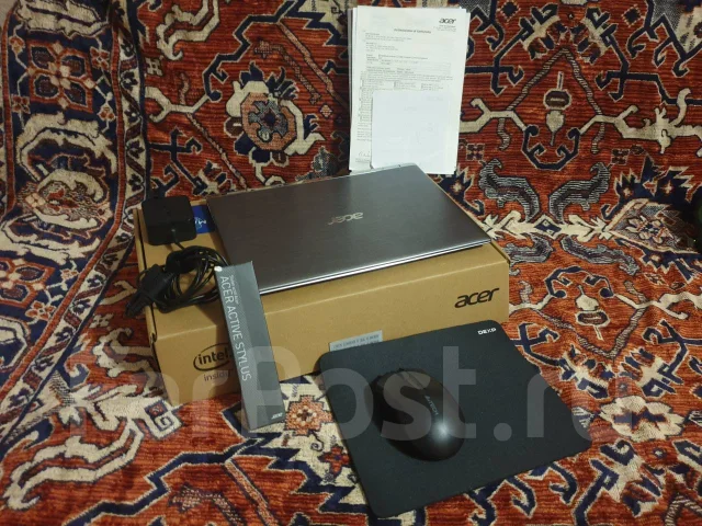 Acer Spin 1. 11.6", 1,1����, ��� 4 ��, ���� 64���, WiFi: 1, Bluetooth: 1, ����������� �� 12��. ����