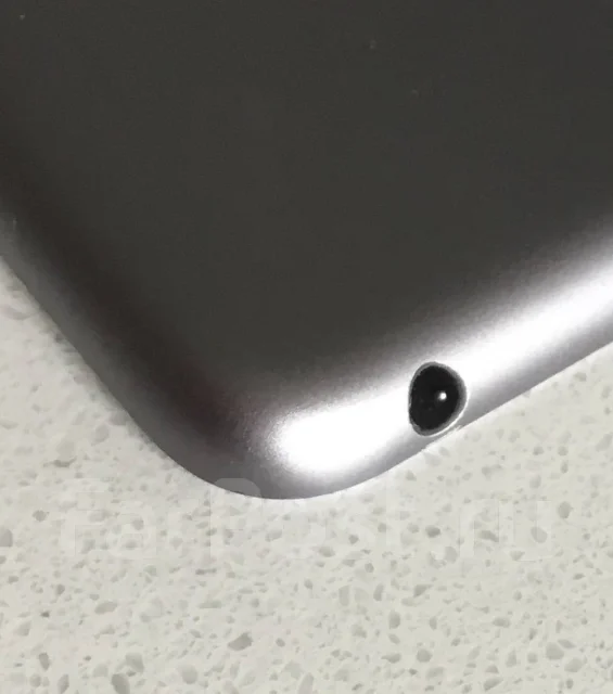 Apple iPad Mini 2 ����