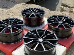 Weds Kranze Verae 713EVO. 8.0x19", 5x114.3, ET35 ����