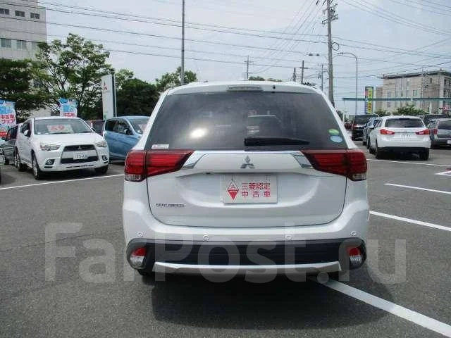 Mitsubishi Outlander. ��������, ��������, 2.0 (150��.�.), ������, 23 000����. ��, �/�. ��� ����� �� ������������ ����