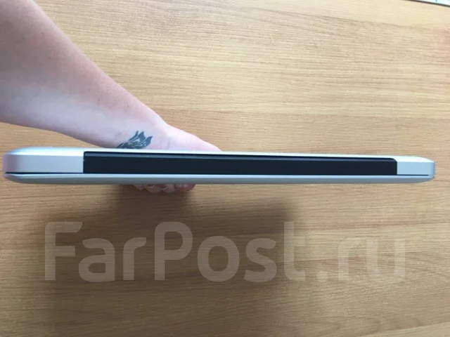 Apple MacBook Pro 13. 13.3", 2,4����, ��� 4 ��, ���� 500���, ����������� �� 6��. ����