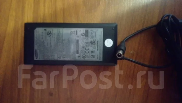 Samsung. 17" ����
