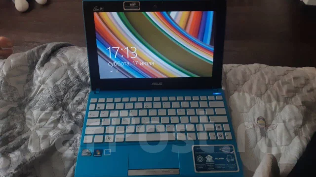 Acer Aspire. 12.5", 1 600����, ��� 2048 ��, ���� 500���, WiFi: 1, Bluetooth: 1, ����������� �� 6��. ����