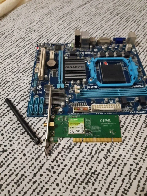 AMD 760G ����