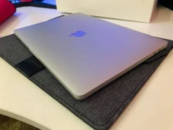Apple MacBook Pro 13 2020 Mid MWP72. 13", ��� 16 ��, ���� 512���, WiFi, Bluetooth ����