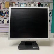 Acer. 19" ����