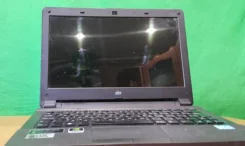 DNS Gamer. 11.6", 2,5����, ��� 4 ��, ���� 120���, WiFi: 1, Bluetooth: 1, ����������� �� 1��. ����