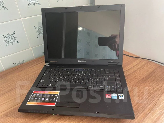 Samsung R20 Plus. 14.1", 1,5����, ��� 1024 ��, ���� 100���, WiFi: 1, Bluetooth: 1, ����������� �� 1��. ����