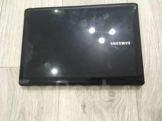 Samsung N150. WiFi: 1 ����