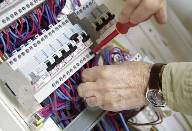 Электромонтажник электрик, работа в ООО \"Магия света\" во Владивостоке ...