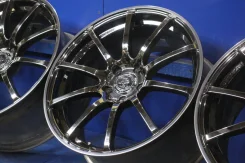 Kreutzer Series Xi. 8.5x19", 5x114.3, ET52 ����