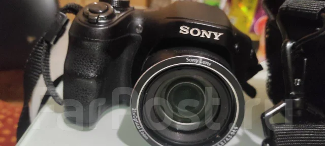 Sony Cyber-shot DSC-H100. 15 - 19.9 ��, ���: 14� � ����� ����