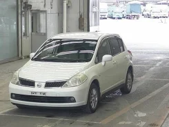 Nissan Tiida. �������, 4wd, 1.5 (109��.�.), ������, 62����. ��, �/�, ��� ���. ��� ����� �� ������������ ����
