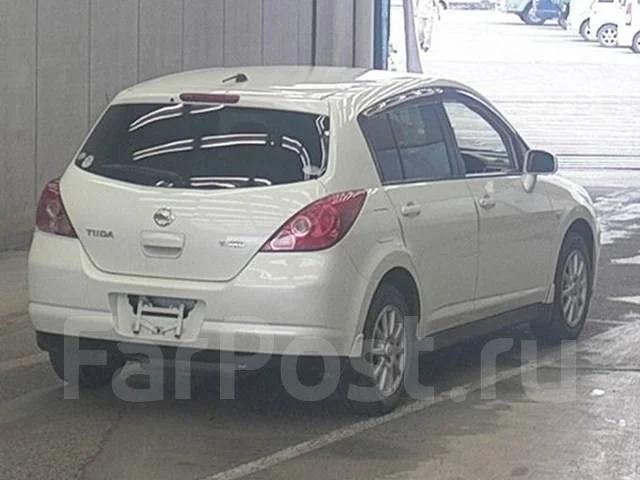 Nissan Tiida. �������, 4wd, 1.5 (109��.�.), ������, 62����. ��, �/�, ��� ���. ��� ����� �� ������������ ����