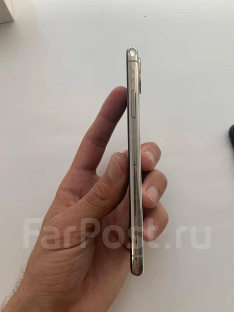 Apple iPhone X. �/�, �����, 4G LTE, NFC ����