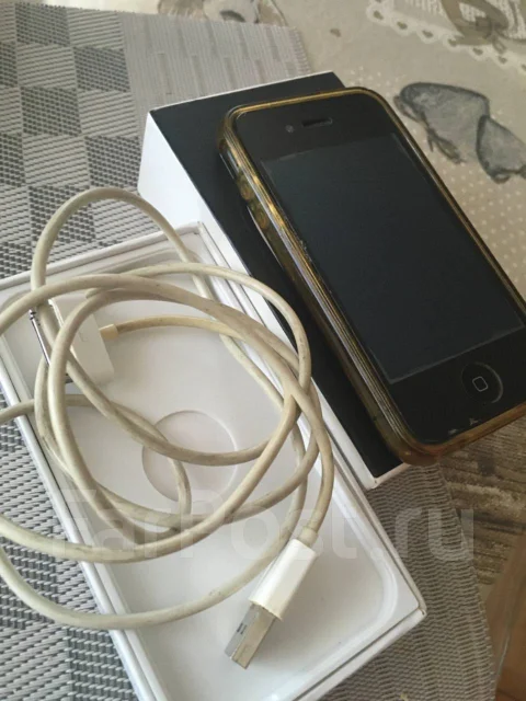 Apple iPhone 4. �/�, ������, 3G, 4G LTE ����