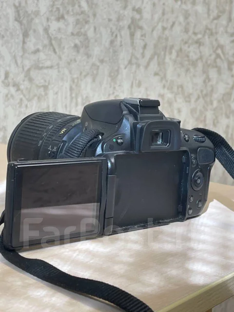 Nikon D5100 ����