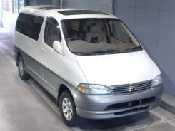 Toyota Granvia. �������, 4wd, 3.0 (130��.�.), ������, 79 000����. ��, �/�, ��� ���. ��� ����� �� ������������ ����