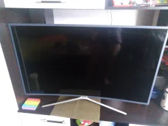 Samsung UE49M6500. ������ ����