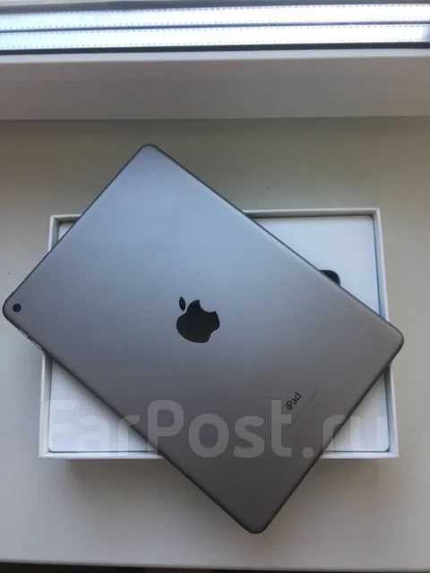 Apple iPad 2 ����
