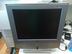 JVC. LCD (��) ����