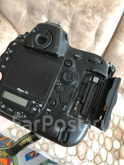 Nikon D4 Body ����